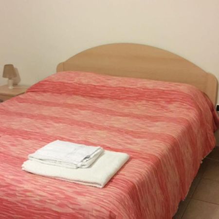Porta Del Sole Apartment Манфредония Екстериор снимка