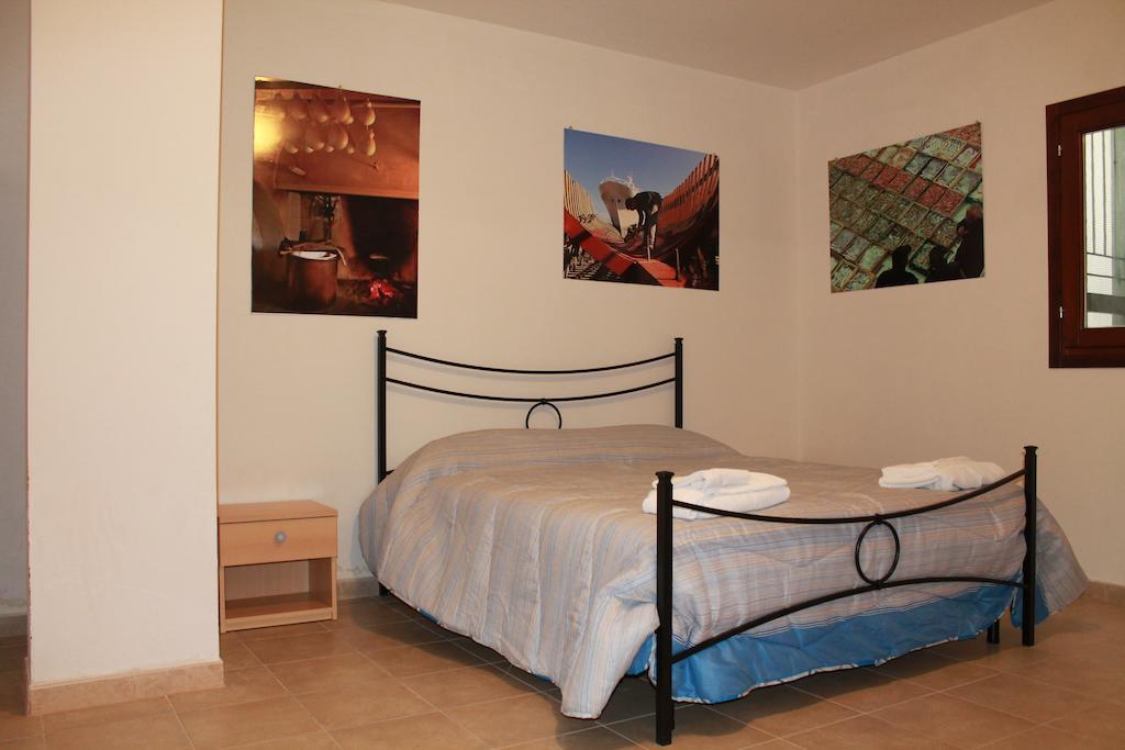 Porta Del Sole Apartment Манфредония Екстериор снимка