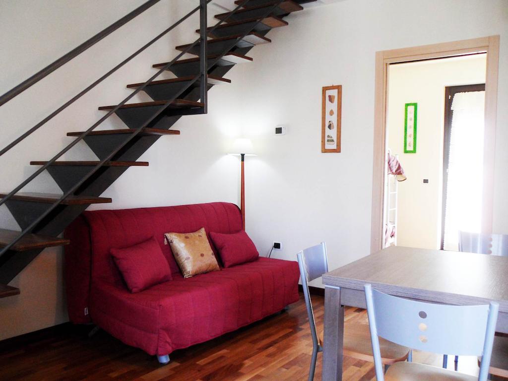Porta Del Sole Apartment Манфредония Екстериор снимка